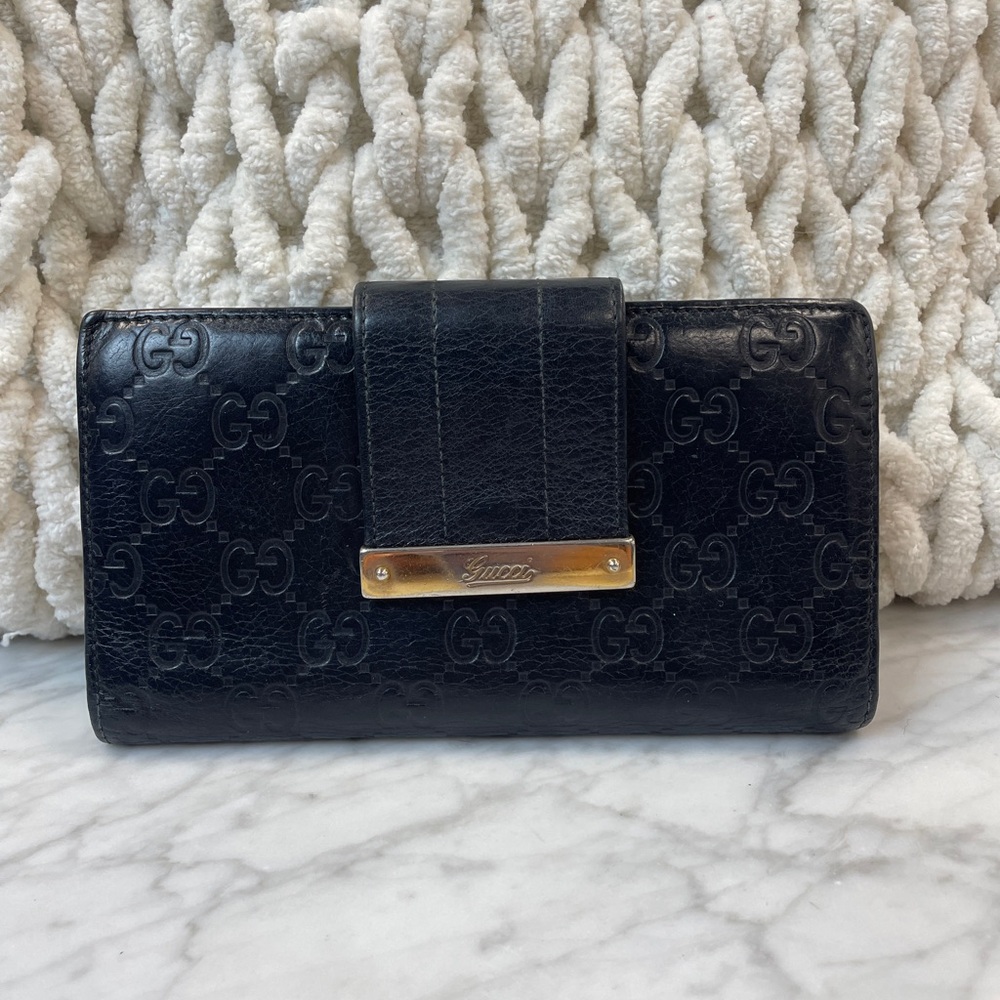 Gucci Black Embossed GG Leather Wallet with Gold Nameplate